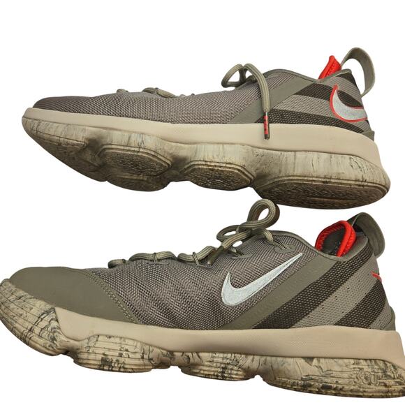 Nike LeBron 14 Low Men's 10 Tennis Shoe Basketball Athletic Sneaker  XIV - Picture 2 of 7